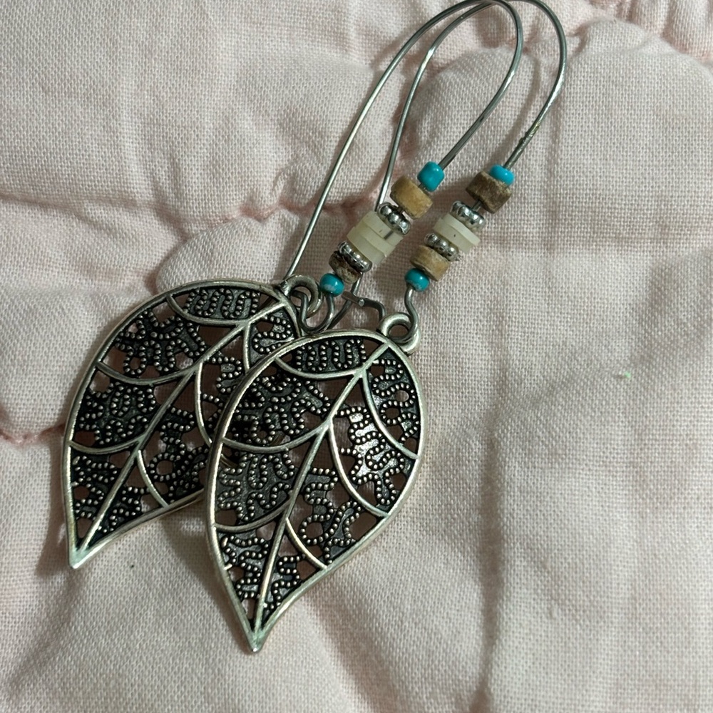 Silver Leaf Dangle Earrings